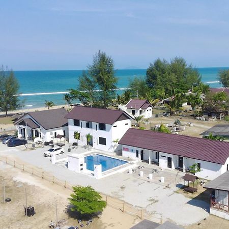 Kamalia Villas Kampung Penarik Exteriör bild