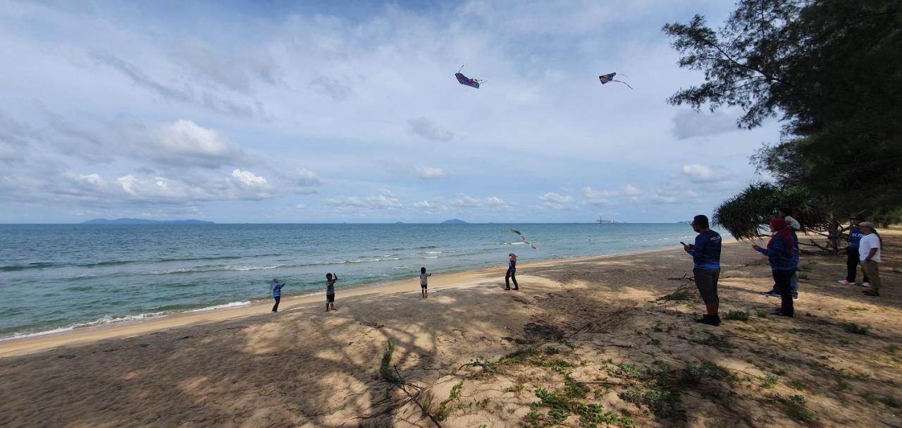 Kamalia Villas Kampung Penarik Exteriör bild