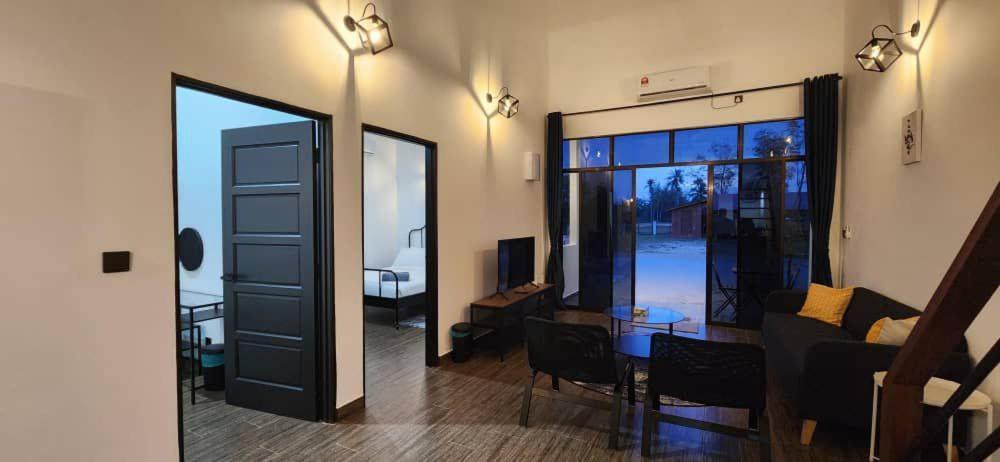 Kamalia Villas Kampung Penarik Exteriör bild